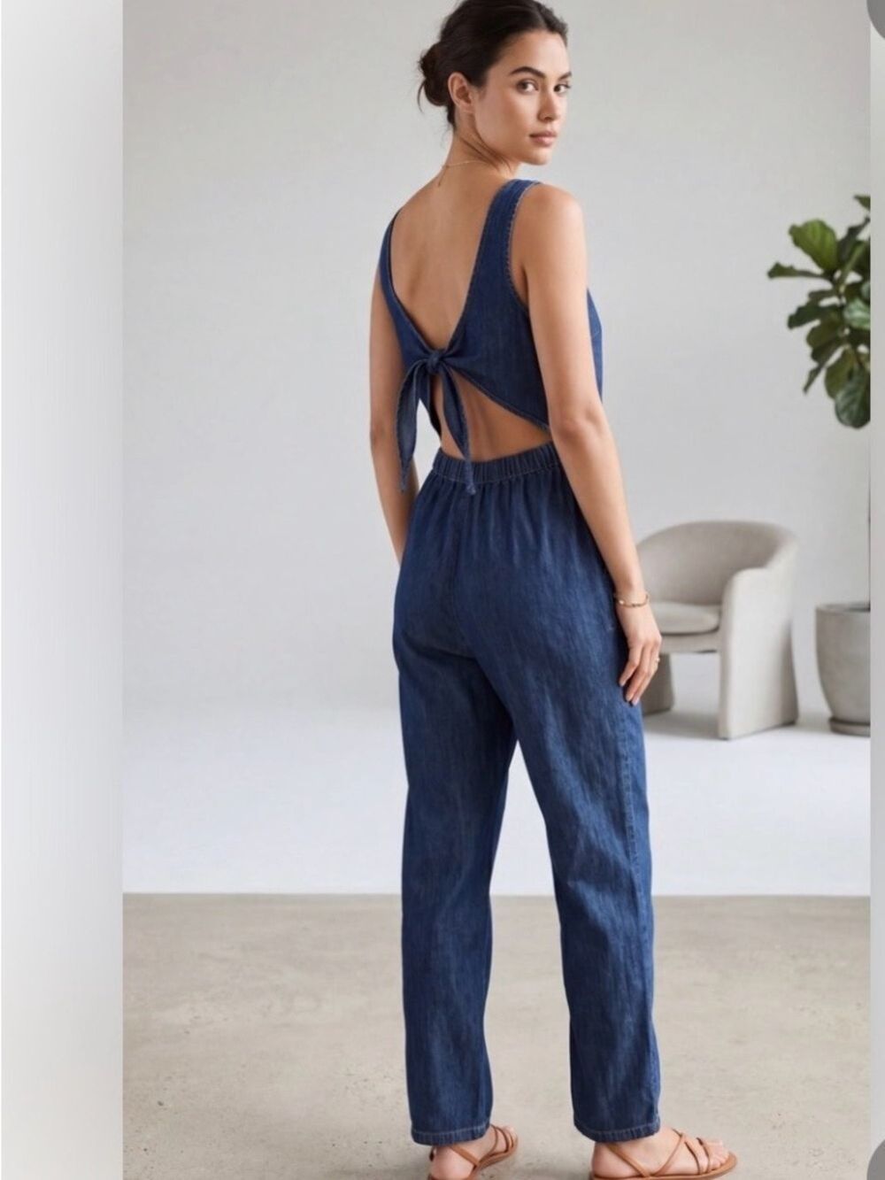 GAP OPEN BACK LINEN BLEN DENIM SLEEVELESS JUMPSUIT ELASTICISED WAIST POCKETS
